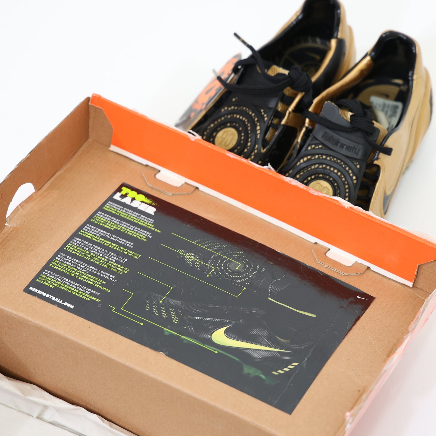 Nike Total 90 Laser II FG – Classic Power & Accuracy