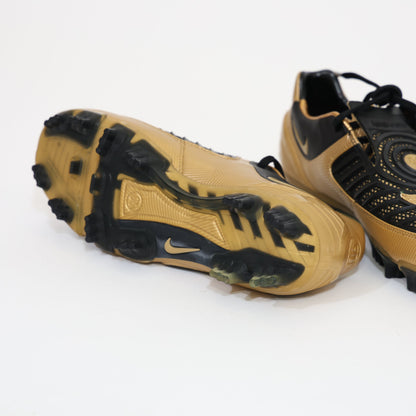 Nike Total 90 Laser II FG – Classic Power & Accuracy